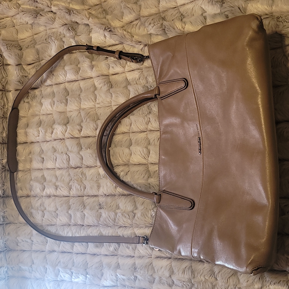 Pre-owed Great Condition Coach Borough Bag Slight Wear